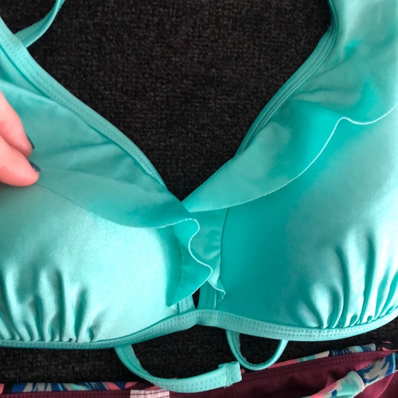 Bikini - Picture 2 of 5